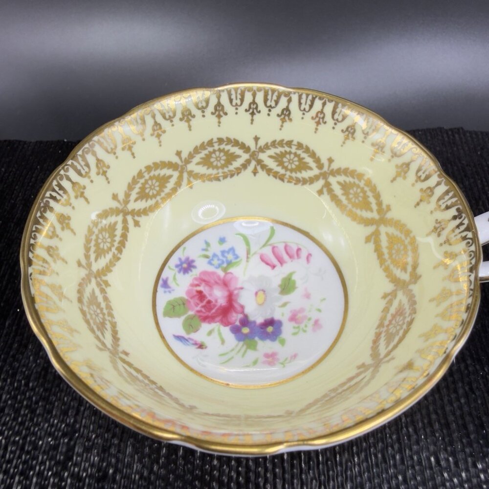 Antique Paragon Cabbage Rose Tea Cup and Saucer Set Heavy Gold Pattern England - Picture 9 of 16